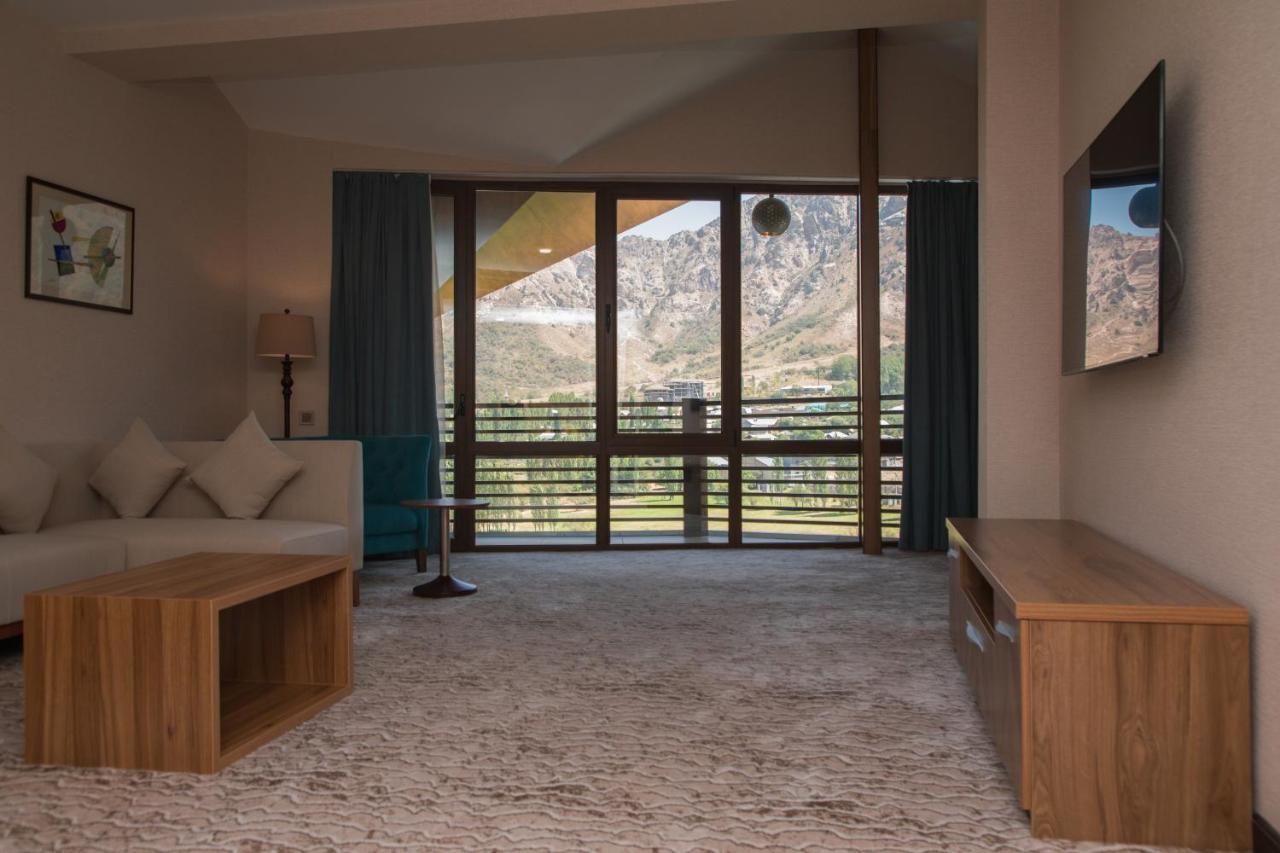Archazor Mountain Resort Chimgan Exterior foto